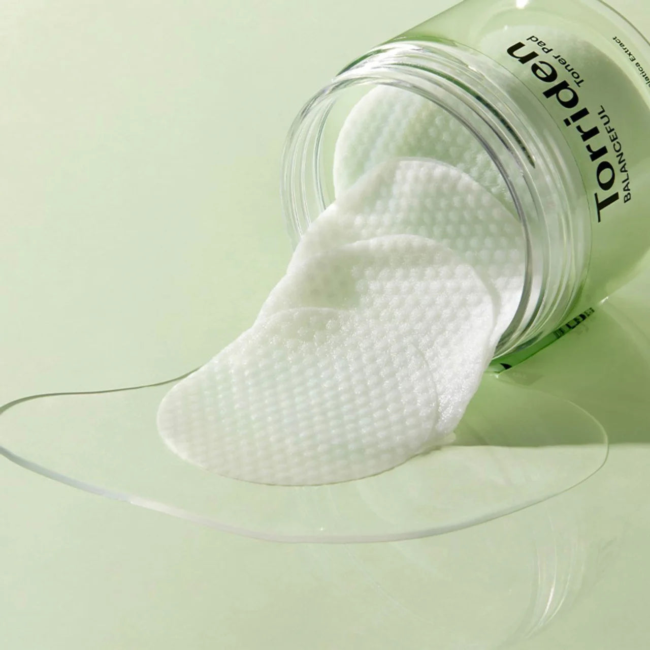 TORRIDEN Balanceful Cica Toner Pad