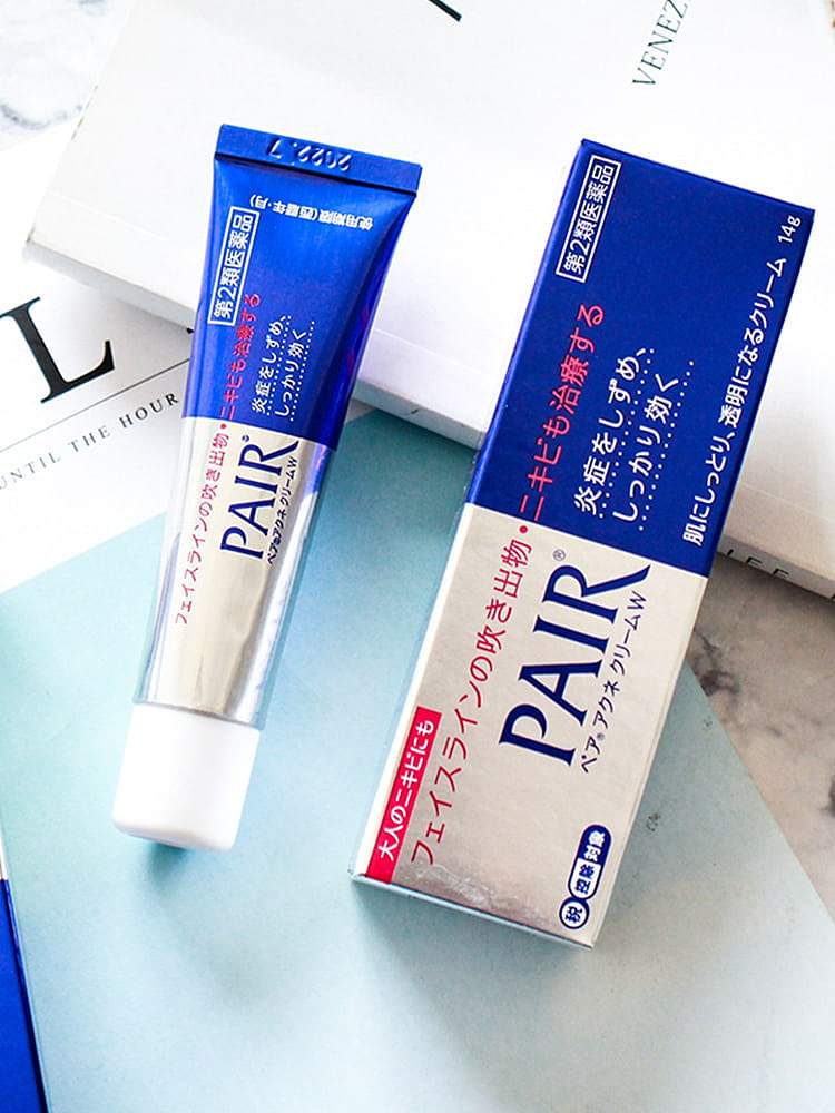 LION Pair Acne Cream W 24g